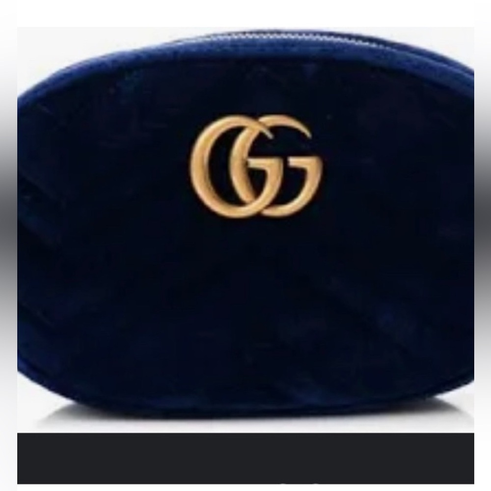 Gucci velvet belt bag.. royal blue.. worn once